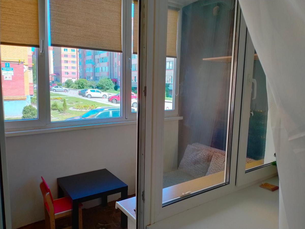 Apartamenty Riadom S Centrom Goroda Veliki Novgorod Buitenkant foto